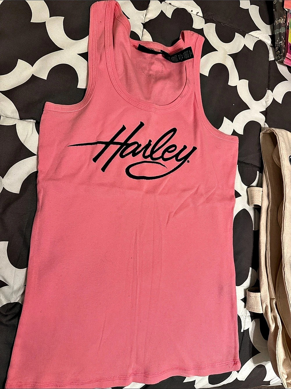 Harley-Davidson Graphic Tank Top in Pink Large